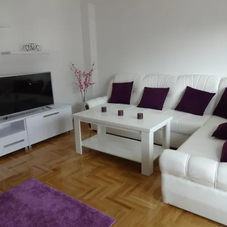 Apartman Apolon 2