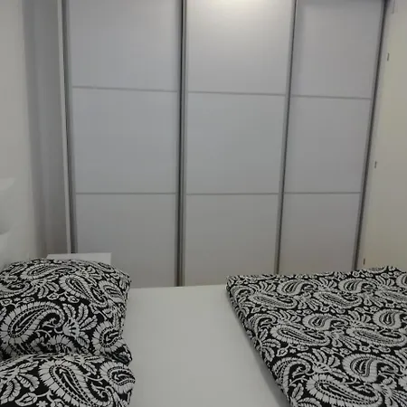 Apartman Apolon 2 公寓 *